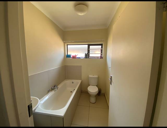 3 BEDROOM SECTIONAL TITLE FOR SALE IN COMET